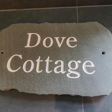 Dove Эмблсайд